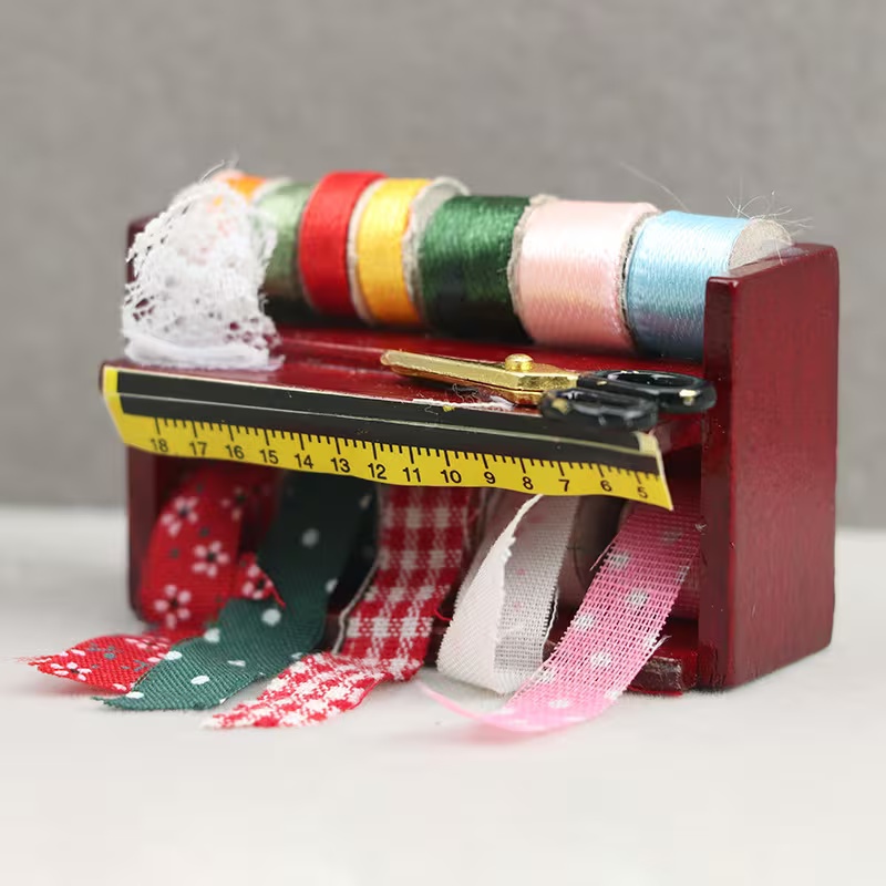 Dollhouse Mini Sewing Box with - Wood Woodworking 评论和价格